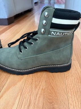 Nautica Olive Green Lace-Up Ankle Boot with Black & White Collar